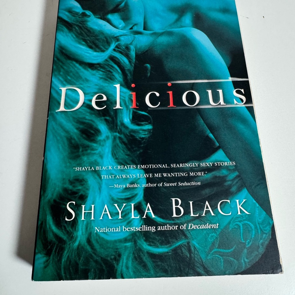 Delicious‎ by Shayla Black Book